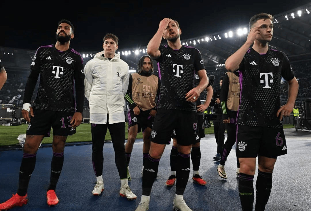 官方：大连英博正式授权上海卡冠文化为官方球星卡供应商