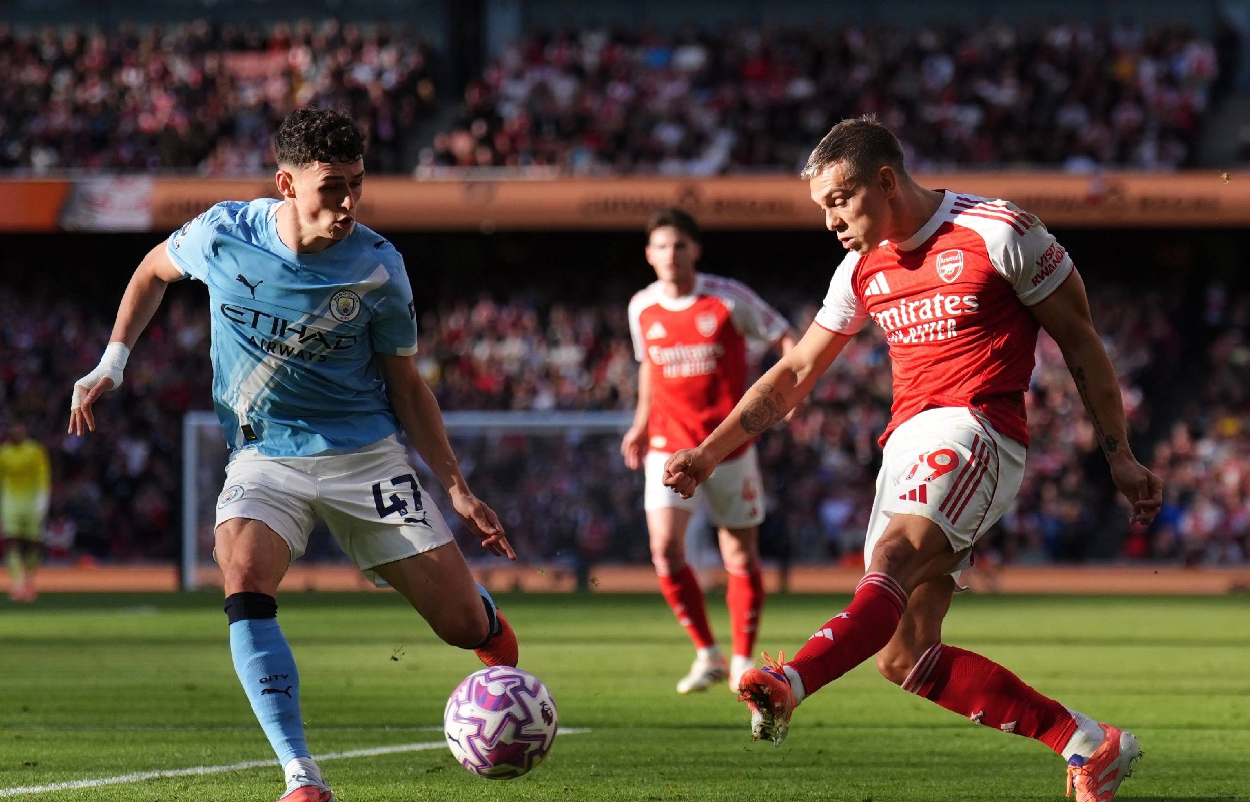 他今天的表现无可挑剔