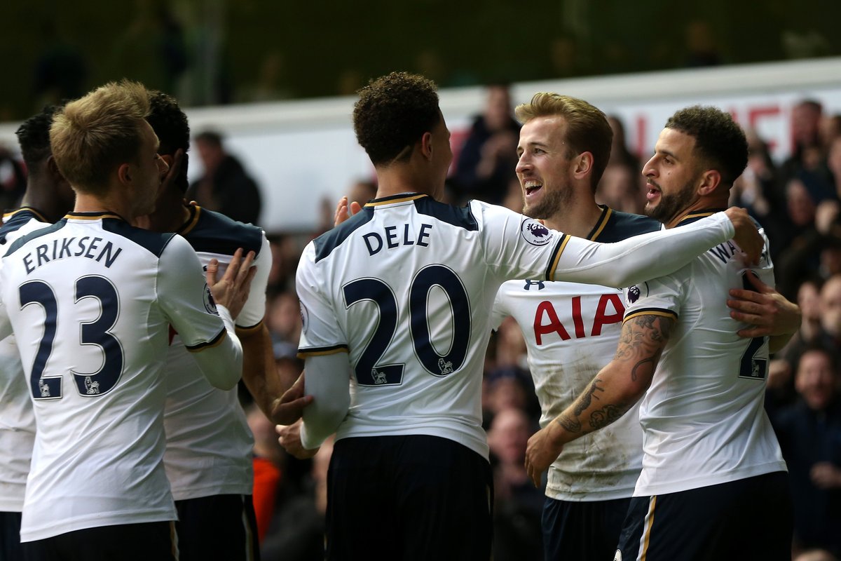 篮球火箭球员连续三场命中关键投篮