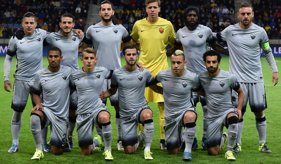 广东目标双冠，北京心仪外援遭截胡，辽宁欲更换外援，新疆队长受伤