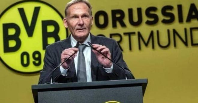 拜仁和曼联有意引进布莱顿中场巴莱巴