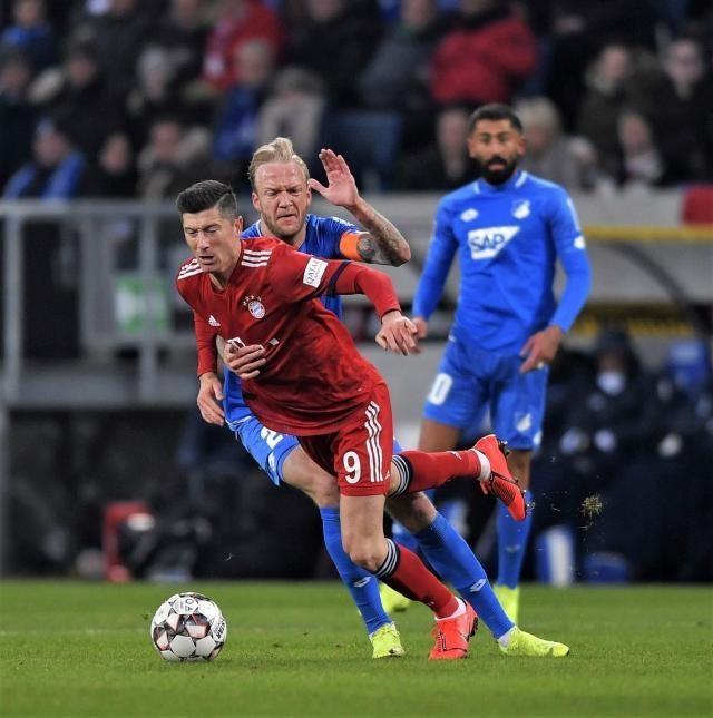 内马尔时隔3年半再度上演帽子戏法，助球队赢下保级关键战