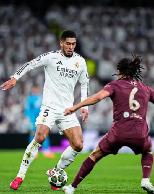 忠诚！每体：拉菲尼亚目前没经纪人，拒绝所有离开巴萨的谈判