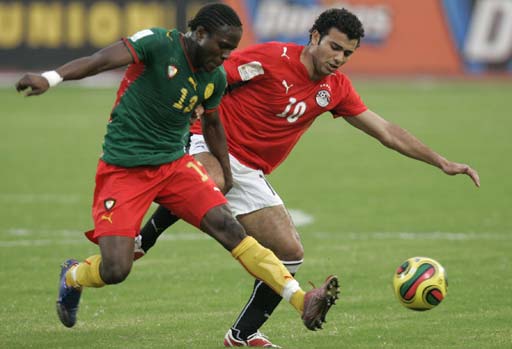 皇马帅位不稳，阿隆索可能被解雇，阿韦罗亚或成替代者，球员与主帅责任争议。